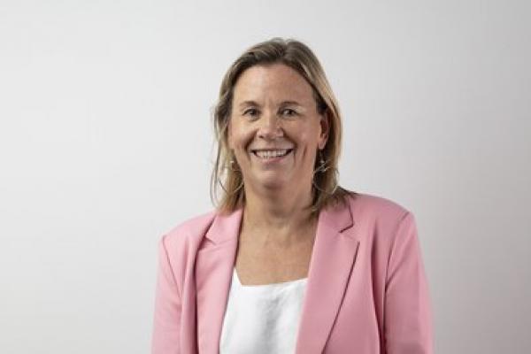 Professor Peta Ashworth