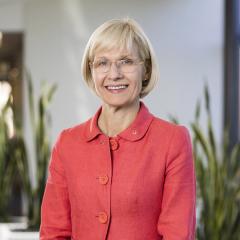 Empowering the next generation of female leaders